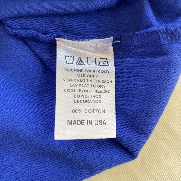 SoulCycle Blue Muscle Tee with Multicolor Logo NWT - Picture 7 of 7